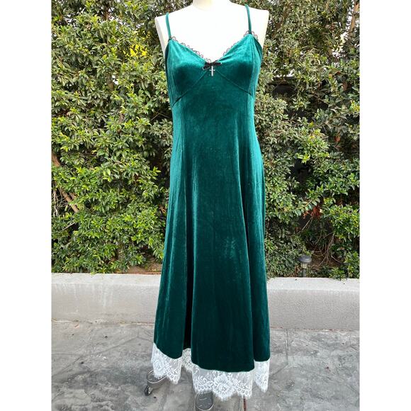 Hot Topic Green Velvet Lace Slip Dress Women’s Medium Grunge Goth - Picture 1 of 7